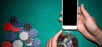 four789 APP မိုဘိုင်း Live Casino Sportsbook ကစားနေသောမြင်ကွင်း
